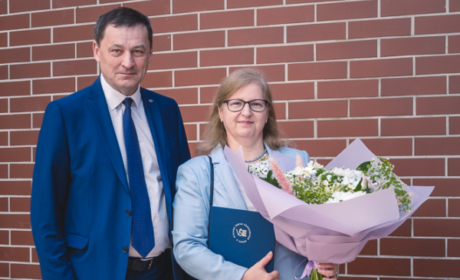 Nejlepším pedagogem FMV za rok 2024 je vyučující KRoJ
